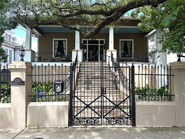 1st image of 2312 Napoleon Ave #A