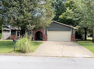 601 N Ohio St, Coffeyville, KS 67337