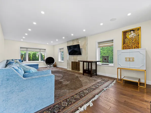 115-18 Mayfair Road image 9 of 55