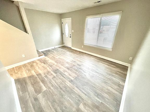 3rd image of 5268 Waller Ct