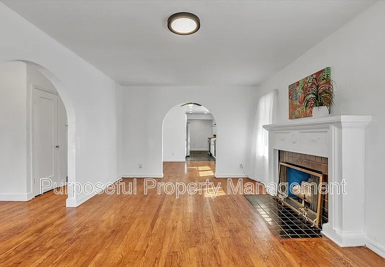 1832 NW 34th St — Photo 7