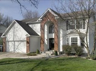 9718 Chambray St, Portage, MI 49002