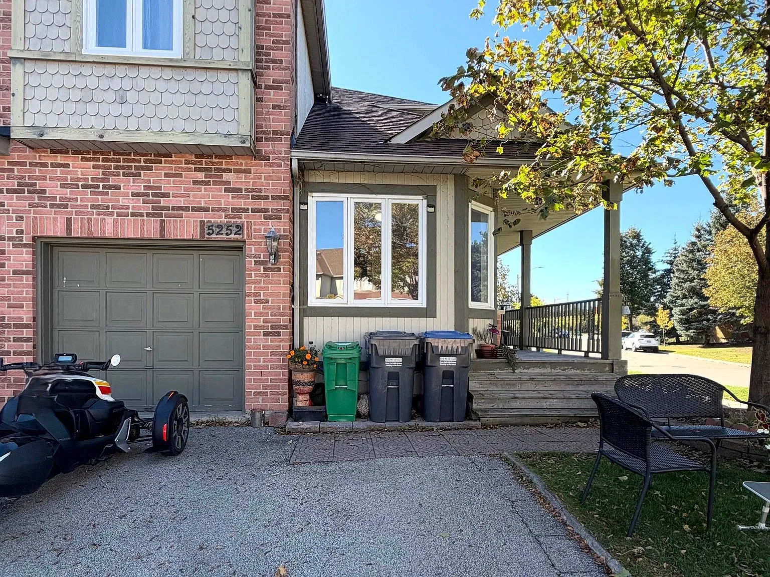 2 bed, $1,600 — Photo 2