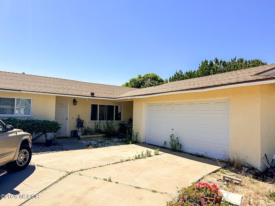 2nd image of 335 Mooncrest Ln