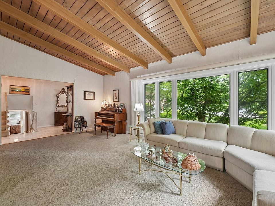 9010 Pottawattami Dr, Skokie, IL 60076 | Zillow