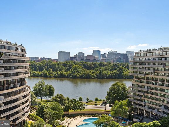 4th image of 2510 Virginia Ave NW #1102