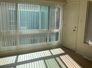 4650 Cahuenga Blvd #14, North Hollywood, CA 91602