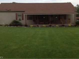 3993 Riverdale Rd, Rock Creek, OH 44084