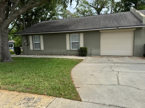 395 W Osceola St, Clermont, FL 34711