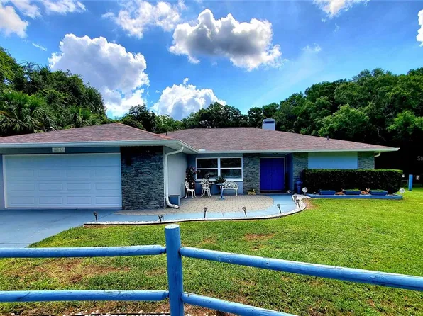 10112 Indian Mound Dr, New Port Richey, FL 34654