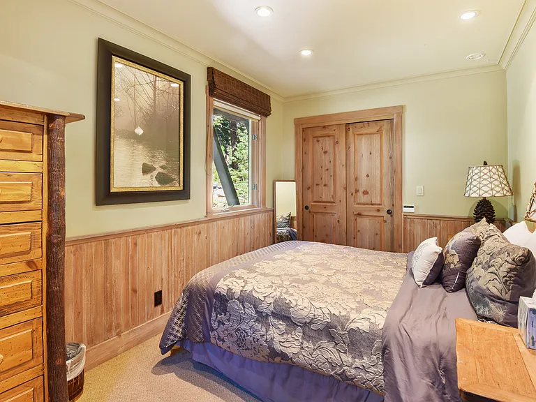 5627 Victoria Rd — Photo 10