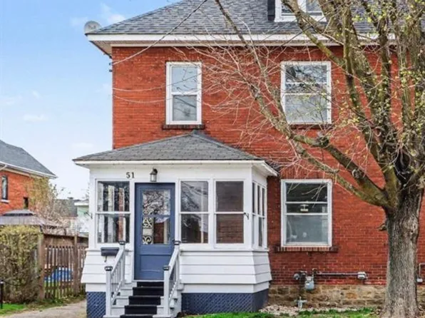 51 McGill St N, Smiths Falls, ON K7A 2J7
