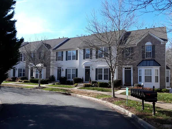 9572 Blossom Hill Dr, Huntersville, NC 28078