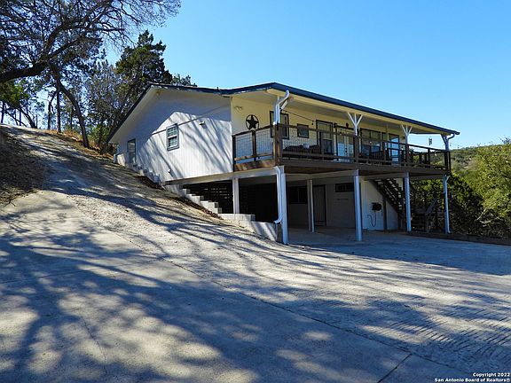 2nd image of 1120 BLUE BILL COVE DR