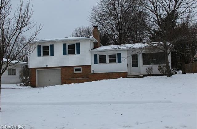 1st image of 705 Shaker Dr