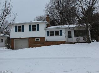 705 Shaker Dr, Medina, OH 44256