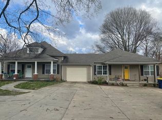 1715 Smallhouse Rd, Bowling Green, KY 42104