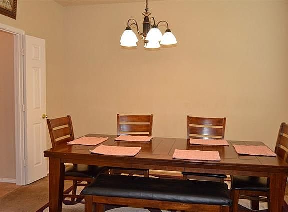 3rd image of 1605 Blair Dr