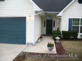 210 Thornback Dr, Raeford, NC 28376