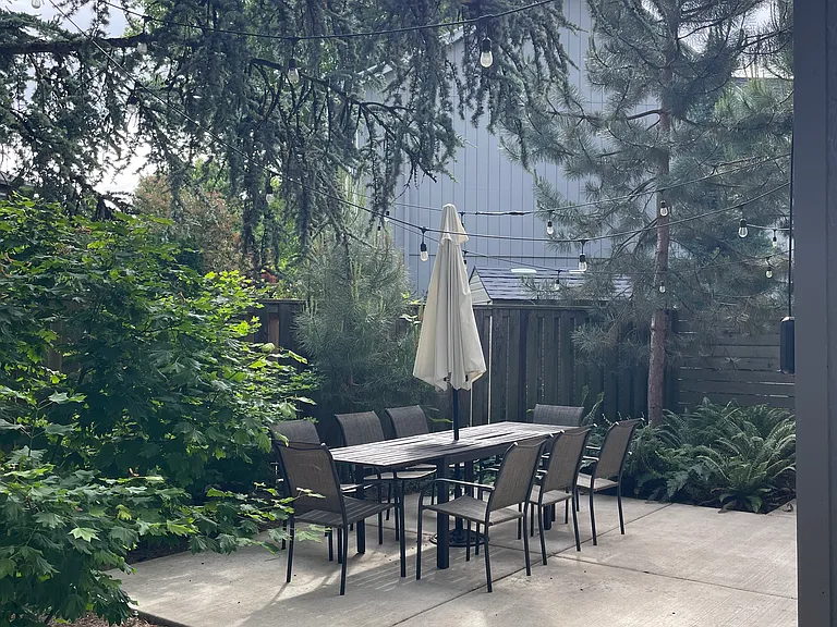 5965 NW 213th Pl — Photo 22