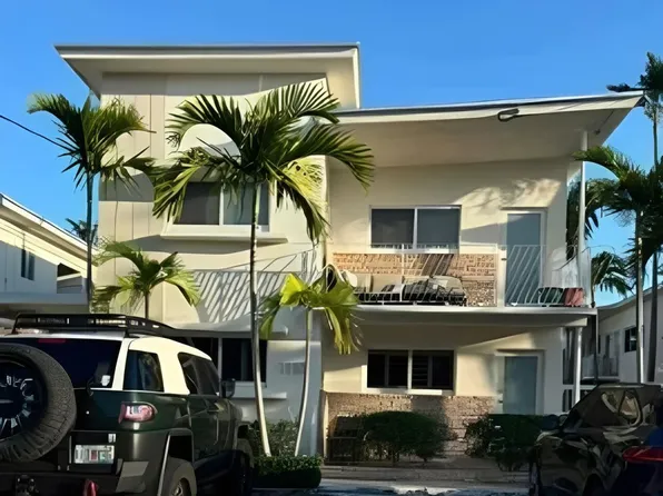 1110 Venetian Way APT 1A, Miami Beach, FL 33139