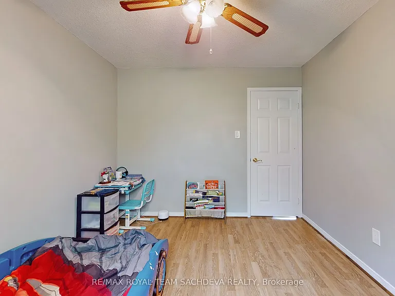 1614 Melman St — Photo 34