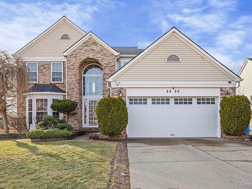 1st image of 8886 Stonebridge Ct
