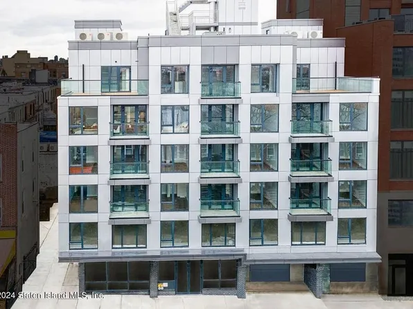 811 45th St, Brooklyn, NY 11220