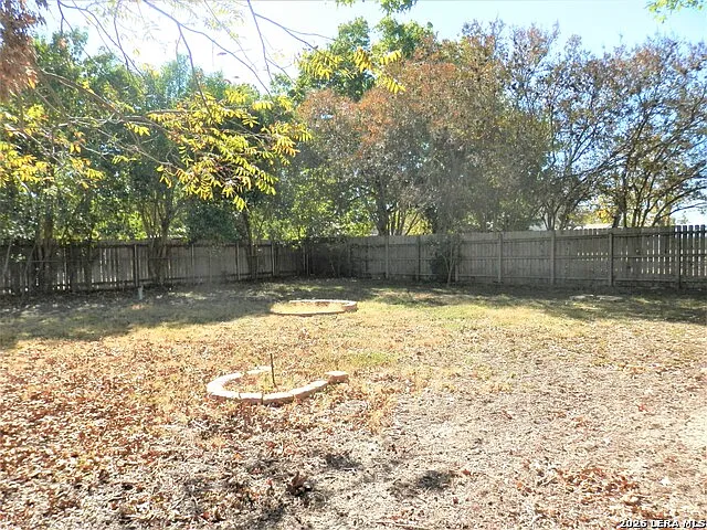 555 N Union Ave — Photo 26