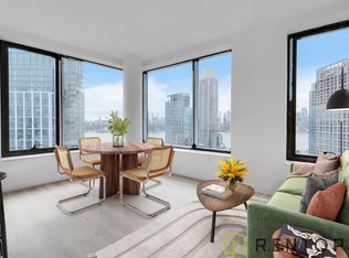 87 Commercial St #301, Brooklyn, NY 11222