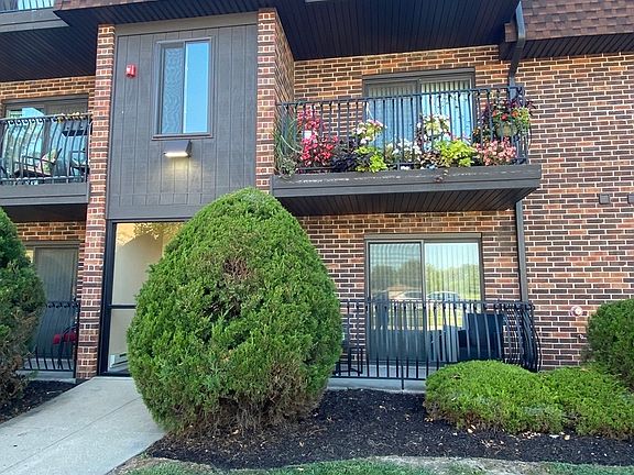 2nd image of 14526 S Muskegon Ave APT 1D