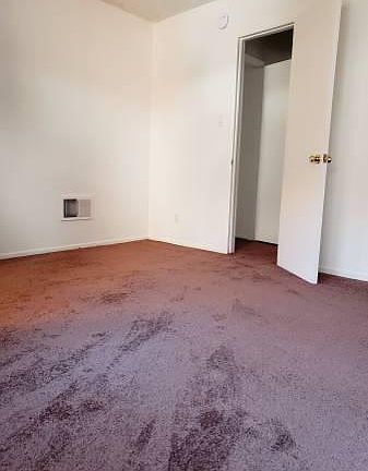 4th image of 509 N Berendo St #112