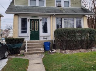 20 E Broadway Ave, Clifton Heights, PA 19018
