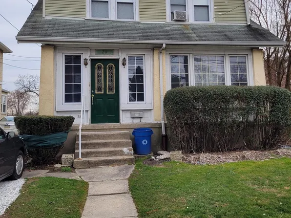 20 E Broadway Ave, Clifton Heights, PA 19018
