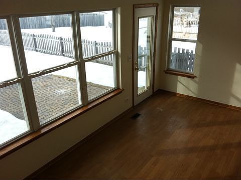 3rd image of 2242 N Harvest Hill Pl