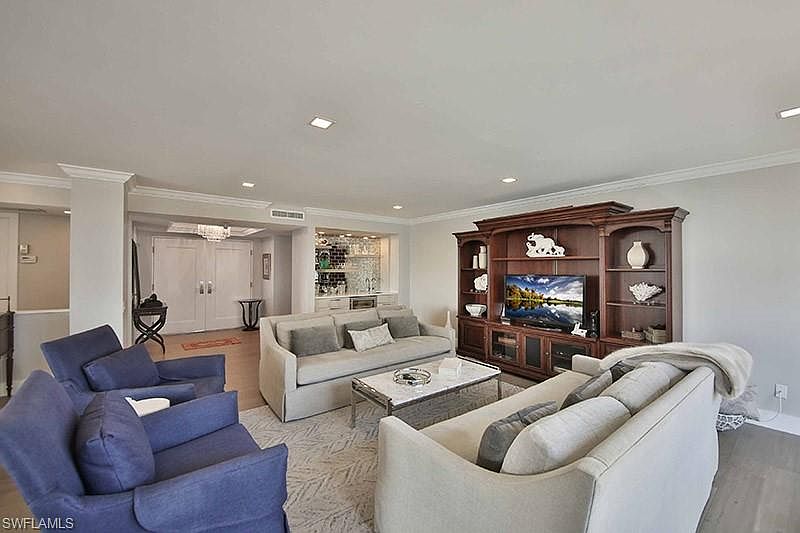 1st image of 4401 Gulf Shore Blvd N #D-906