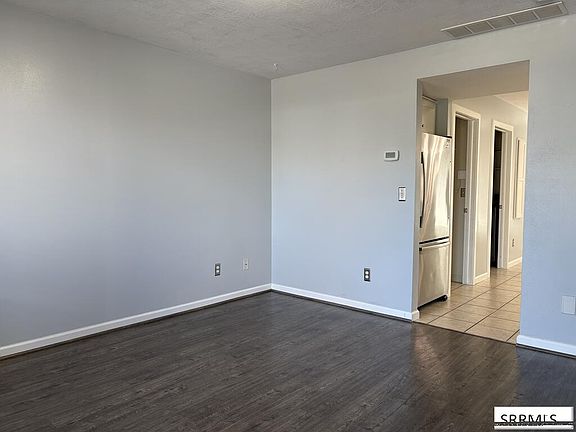 3rd image of 418 Pheasant Ridge Dr APT B