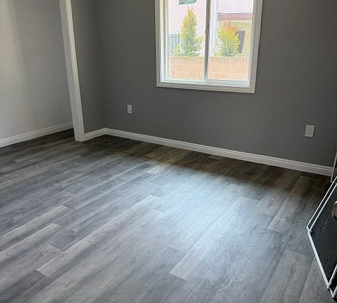 5th image of 16829 Chicago Ave #1/2