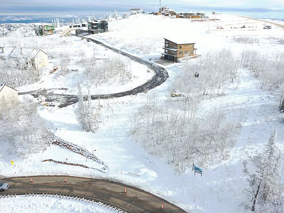 2nd image of 6118 Jacobs Ladder Way