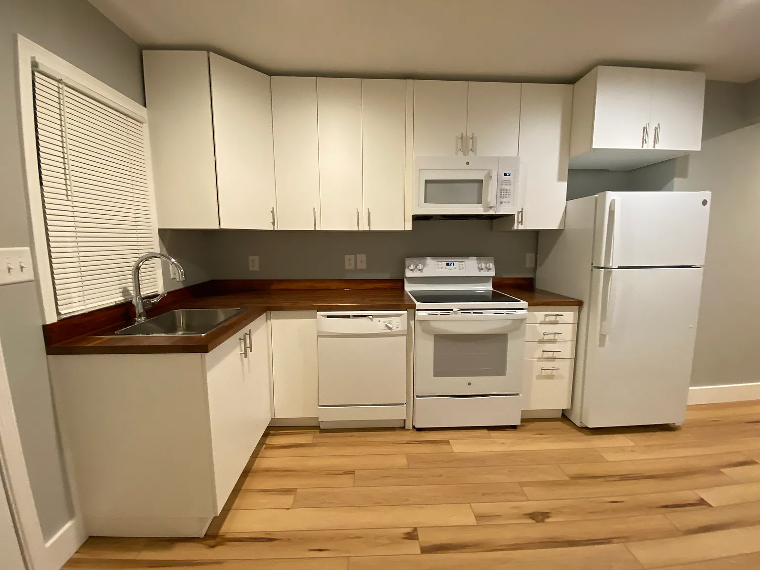 1 bed, 700 sqft, $1,075 — Photo 1