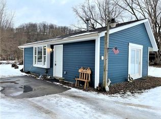 178 Eckert Stop Rd, Fombell, PA 16123
