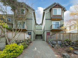 1407 33rd Ave #A, Seattle, WA 98122