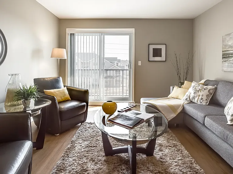 404 McConachie Way NW — Photo 4