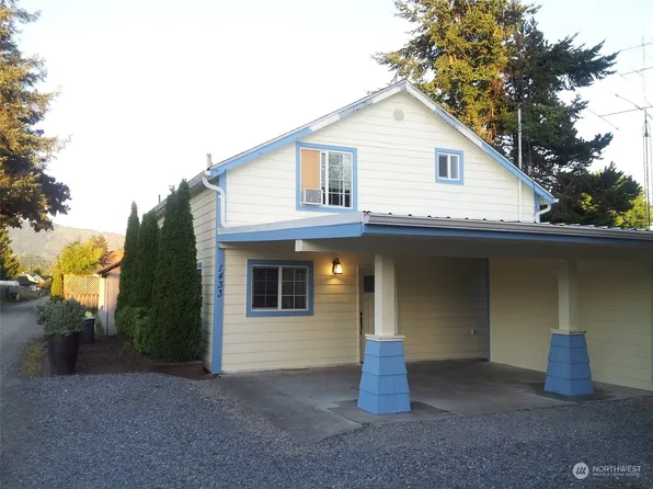 1433 Davis Avenue, Enumclaw, WA 98022
