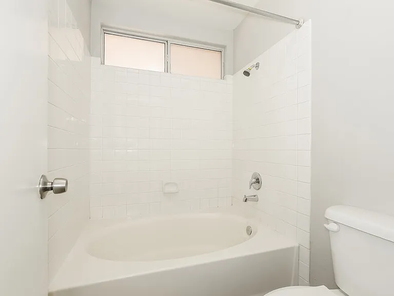 1621 Running Creek Dr — Photo 12