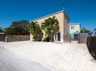 17 Coconut Dr, Key Largo, FL 33037