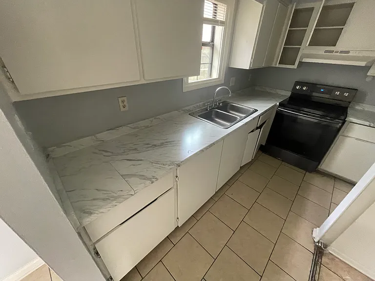 5210 Flowering Peach Dr — Photo 8