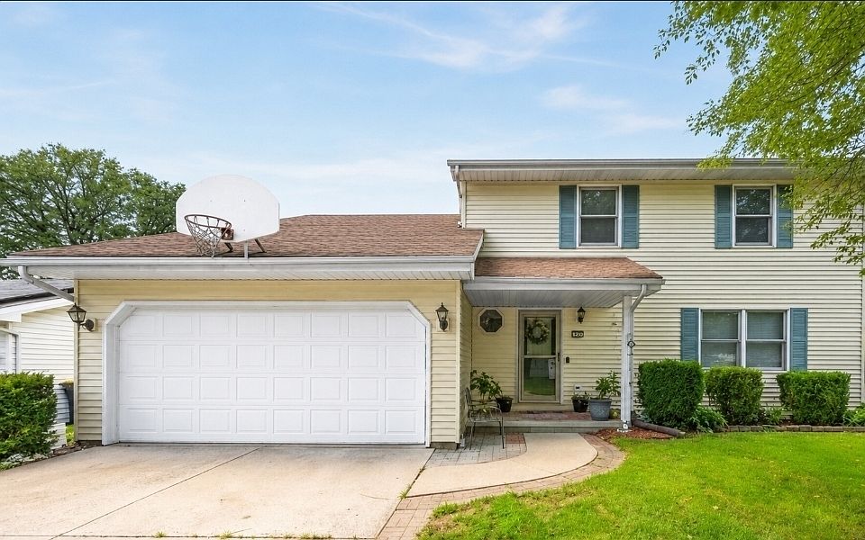 1st image of 109 Cornell Dr