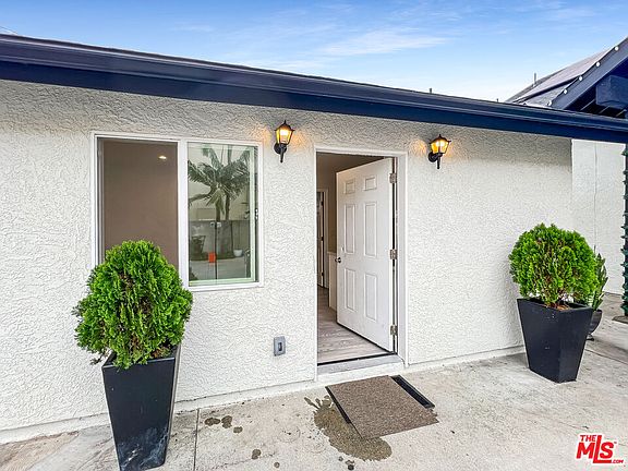 3rd image of 10019 1/2 San Gabriel Ave #10019