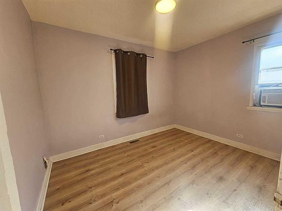 4th image of 7639 E Ogden Rd SE